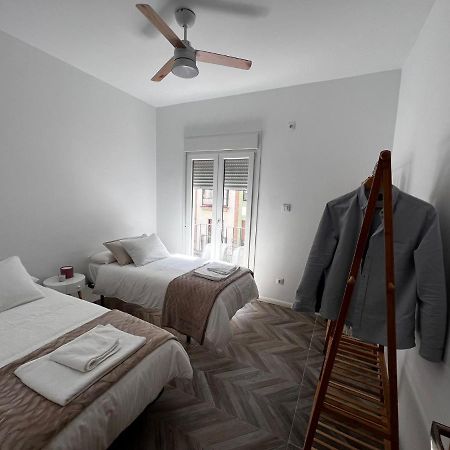 コルドバLuxury New 6 Pax Apart Downtown.アパートメント エクステリア 写真