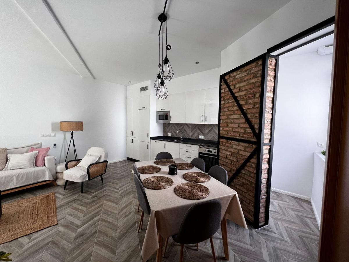 コルドバLuxury New 6 Pax Apart Downtown.アパートメント エクステリア 写真