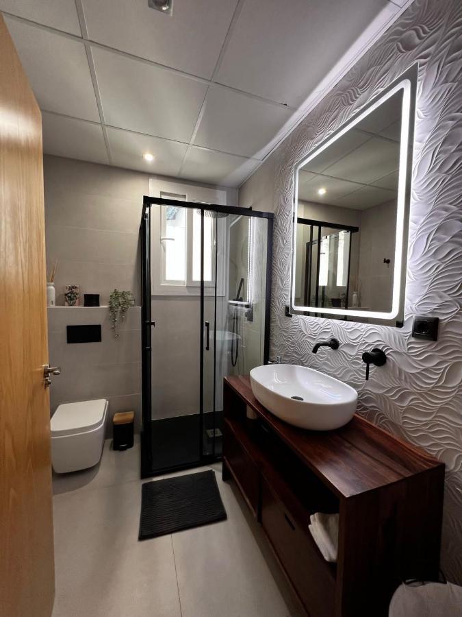 コルドバLuxury New 6 Pax Apart Downtown.アパートメント エクステリア 写真