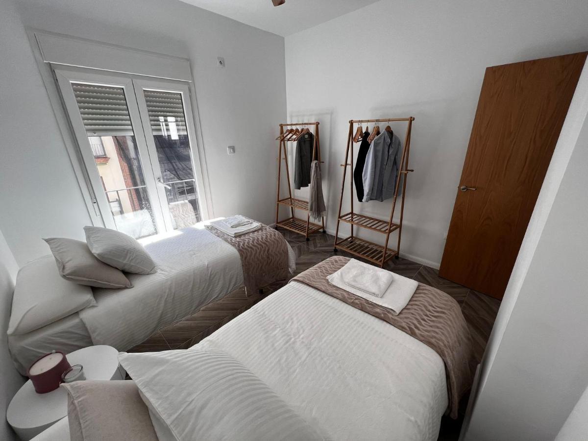 コルドバLuxury New 6 Pax Apart Downtown.アパートメント エクステリア 写真