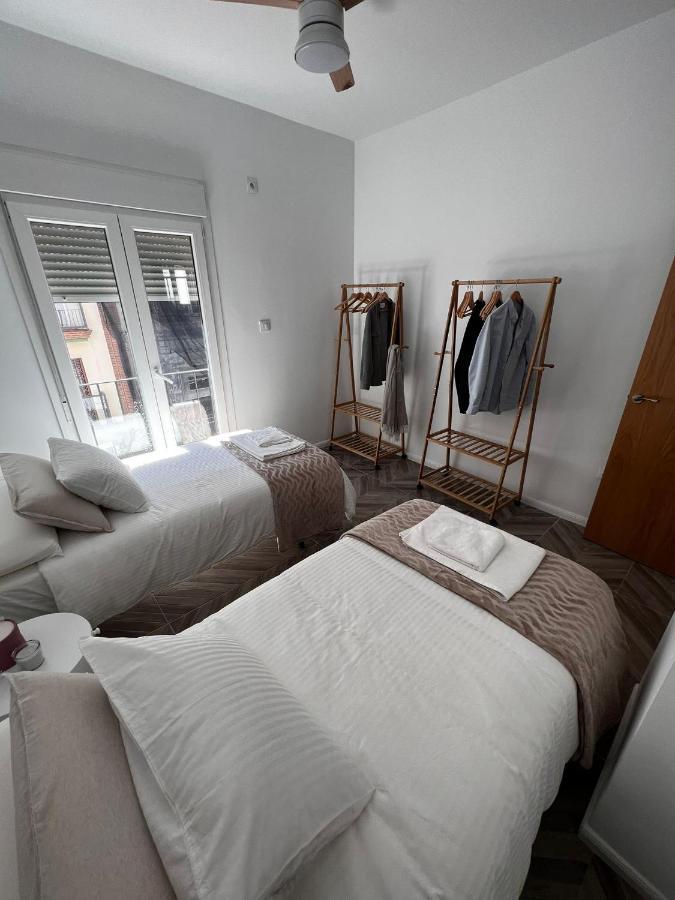 コルドバLuxury New 6 Pax Apart Downtown.アパートメント エクステリア 写真